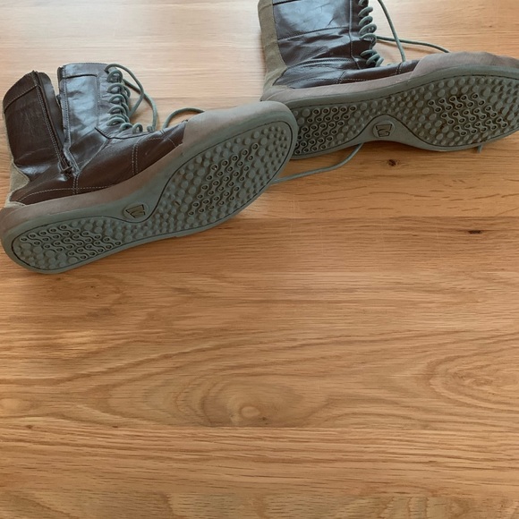 Merrell brown lace up mid- calf boots 9.5 - Picture 3 of 4